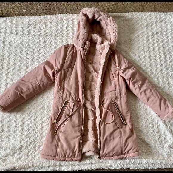 Pink Furry jacket - Picture 2 of 8